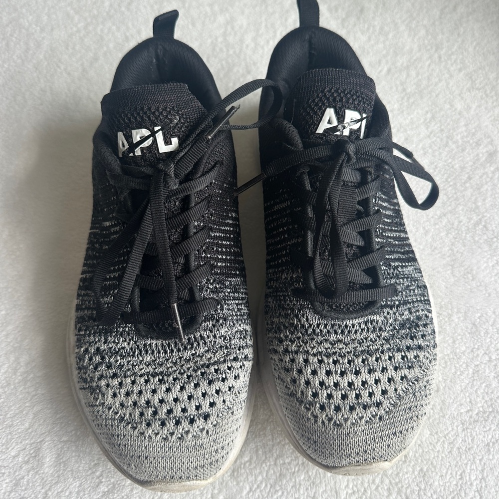 Apl sneakers